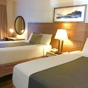 Downtown San Diego Lodge